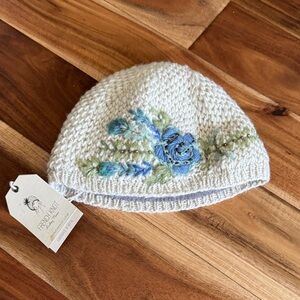 French Knot hat, NWT, OS